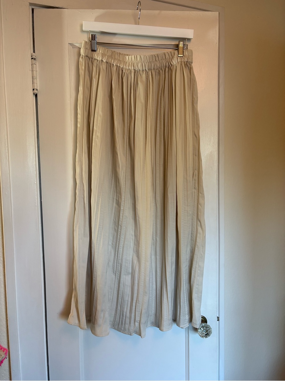 Rachel Zoe Cream Pleated Maxi Skirt